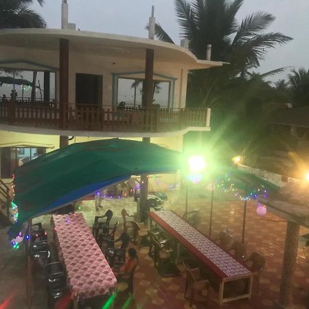 Sam & San Beach Resort Vengurla Dış mekan fotoğraf